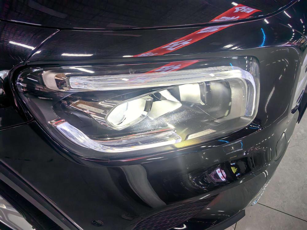 Mercedes-Benz Mercedes-Benz GLB
