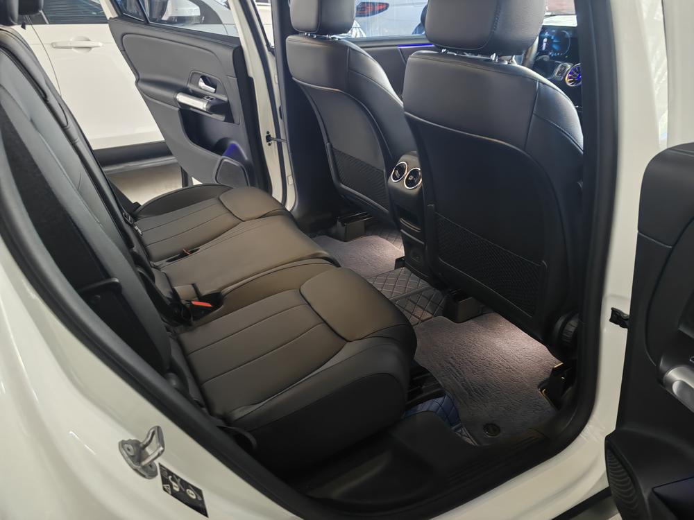 Mercedes-Benz Mercedes-Benz GLB