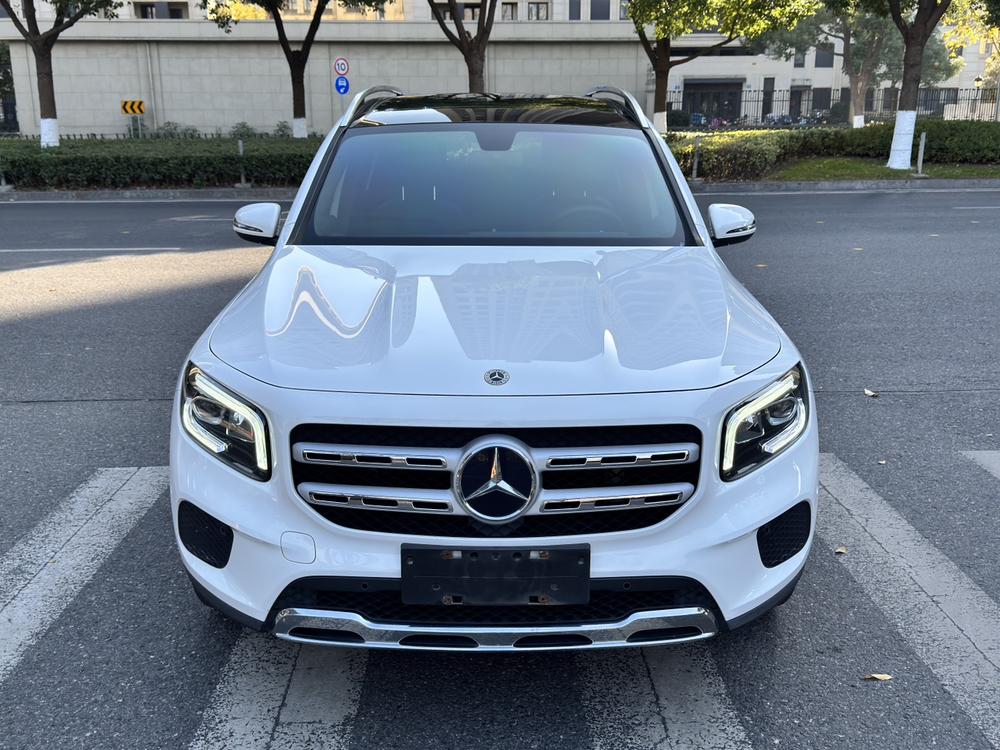 Mercedes-Benz Mercedes-Benz GLB