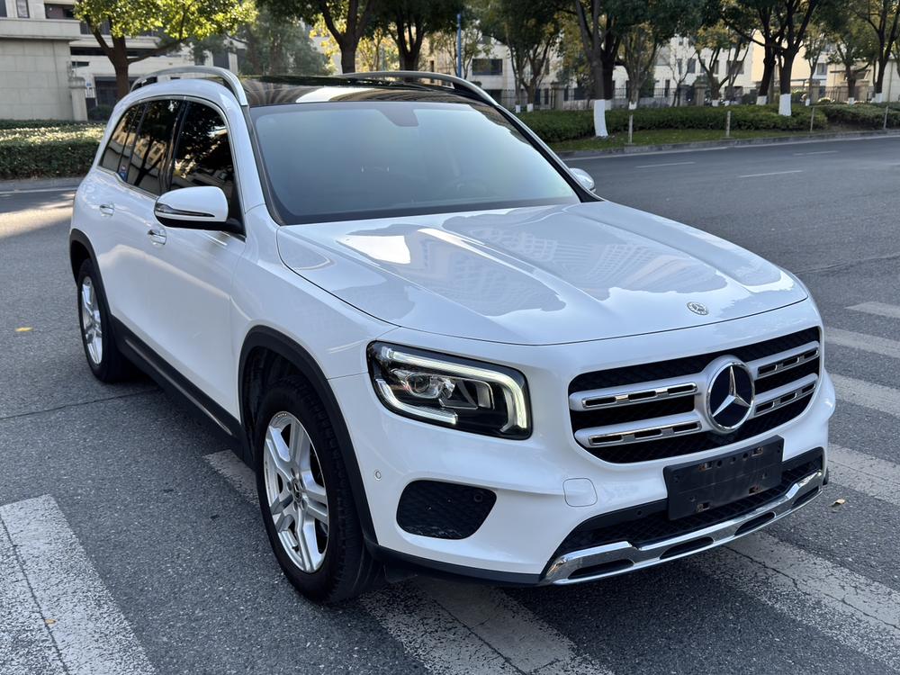 Mercedes-Benz Mercedes-Benz GLB