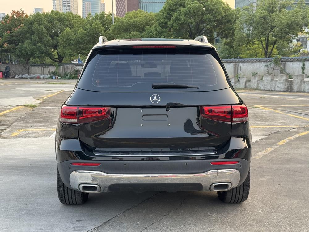 Mercedes-Benz Mercedes-Benz GLB