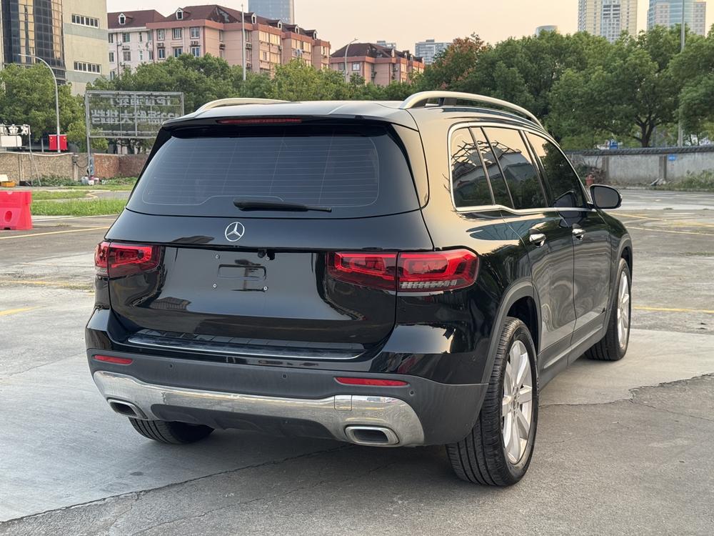 Mercedes-Benz Mercedes-Benz GLB