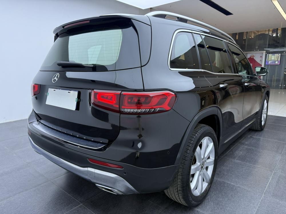 Mercedes-Benz Mercedes-Benz GLB