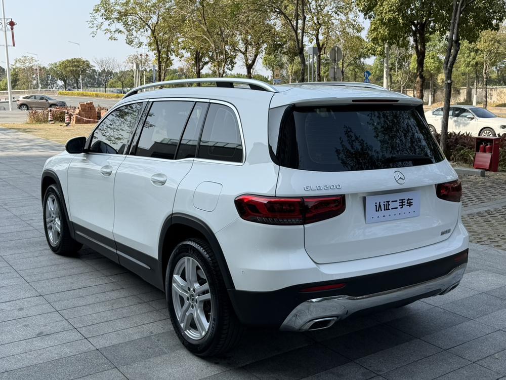 Mercedes-Benz Mercedes-Benz GLB