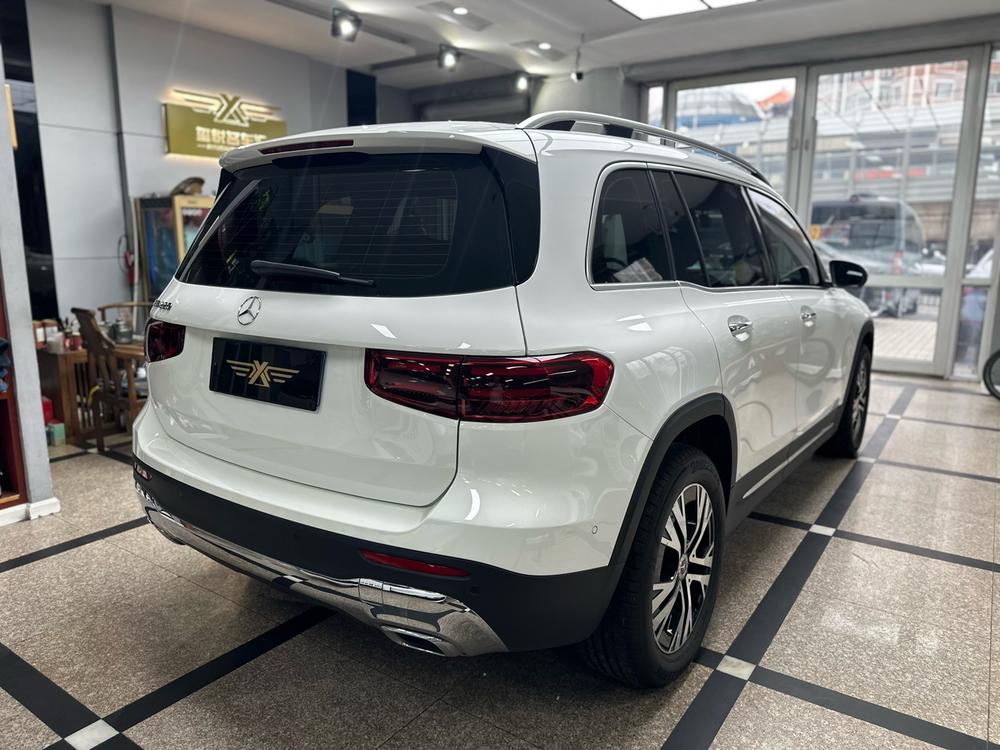 Mercedes-Benz Mercedes-Benz GLB