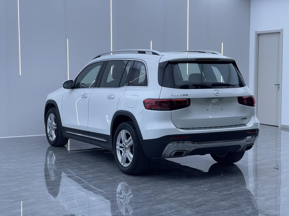 Mercedes-Benz Mercedes-Benz GLB