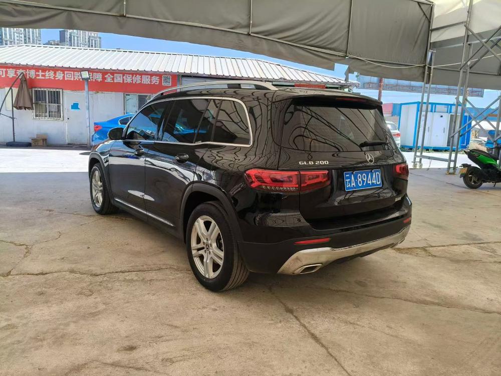Mercedes-Benz Mercedes-Benz GLB