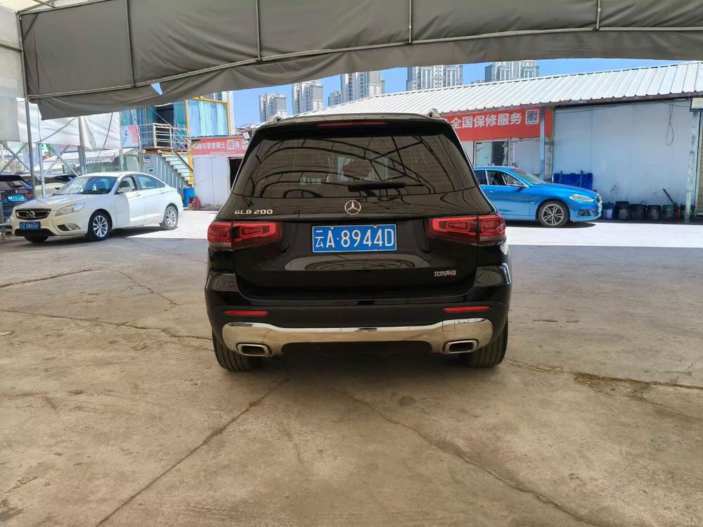 Mercedes-Benz Mercedes-Benz GLB