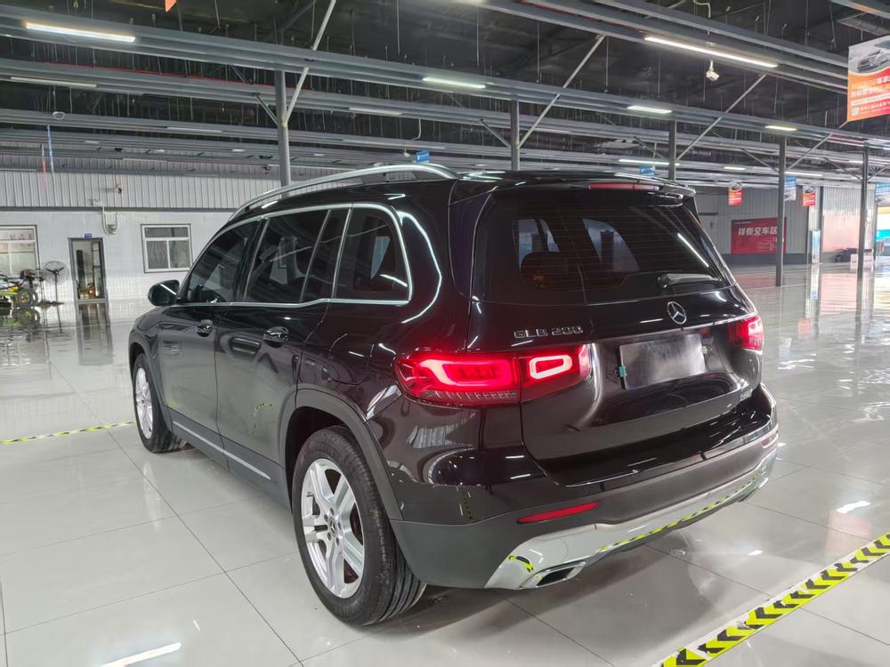 Mercedes-Benz Mercedes-Benz GLB