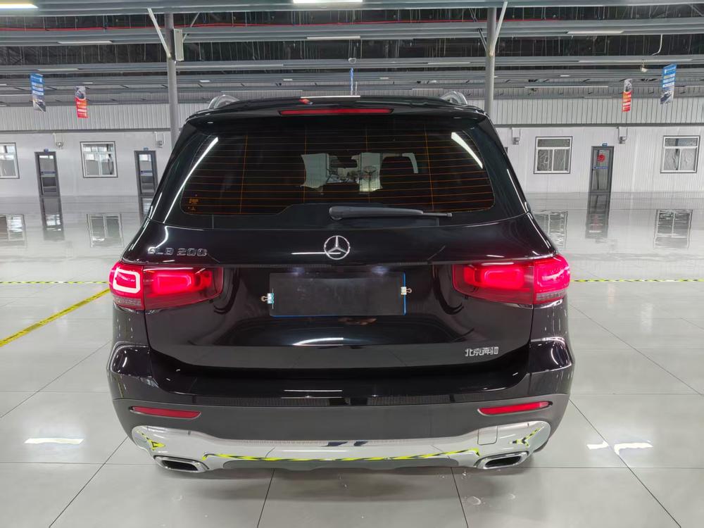 Mercedes-Benz Mercedes-Benz GLB