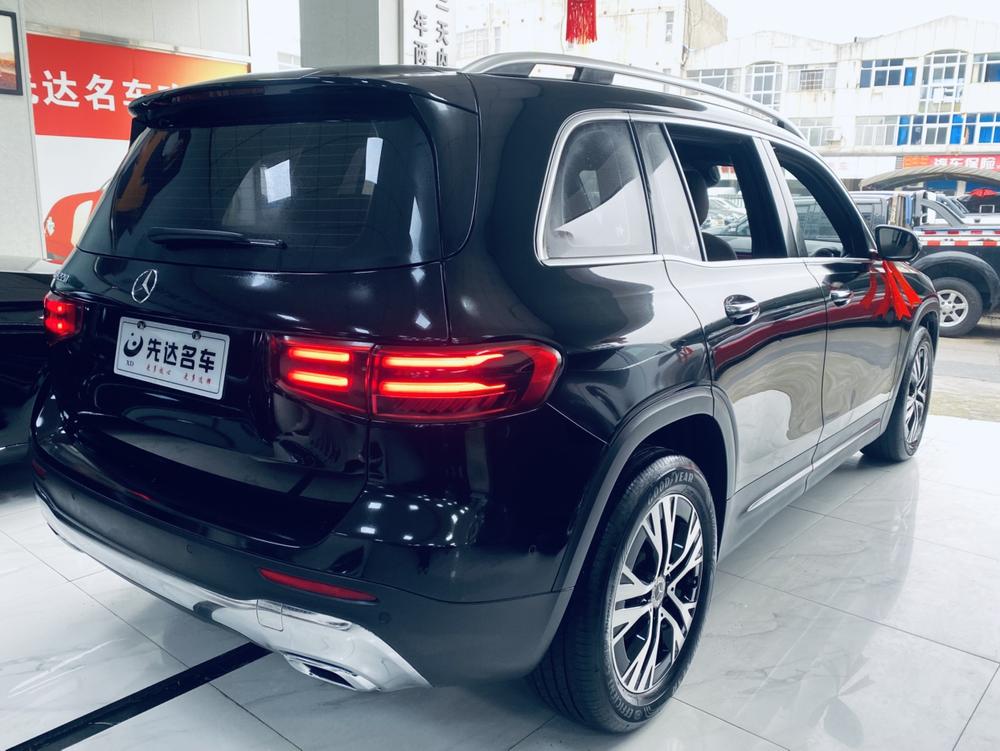 Mercedes-Benz Mercedes-Benz GLB