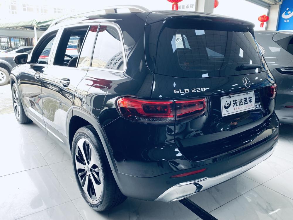 Mercedes-Benz Mercedes-Benz GLB