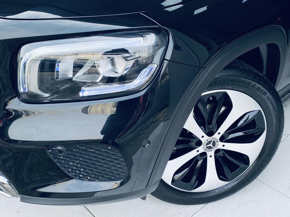 Mercedes-Benz Mercedes-Benz GLB