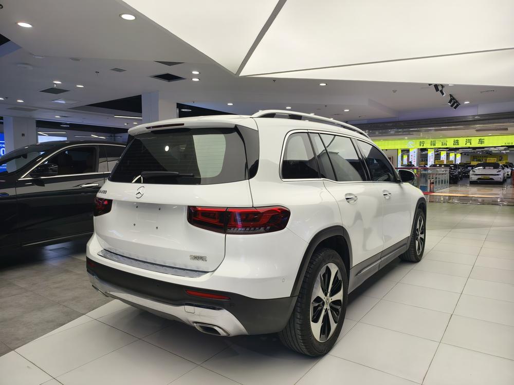 Mercedes-Benz Mercedes-Benz GLB