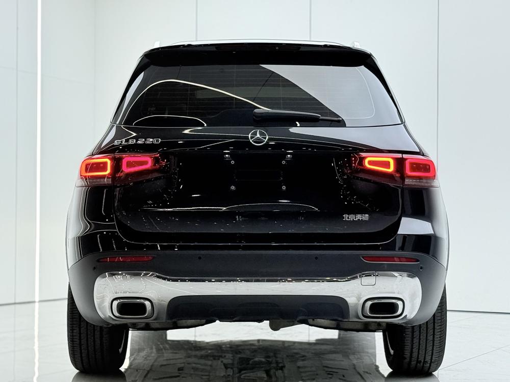 Mercedes-Benz Mercedes-Benz GLB