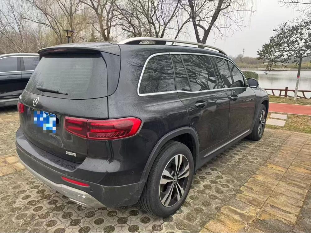 Mercedes-Benz Mercedes-Benz GLB