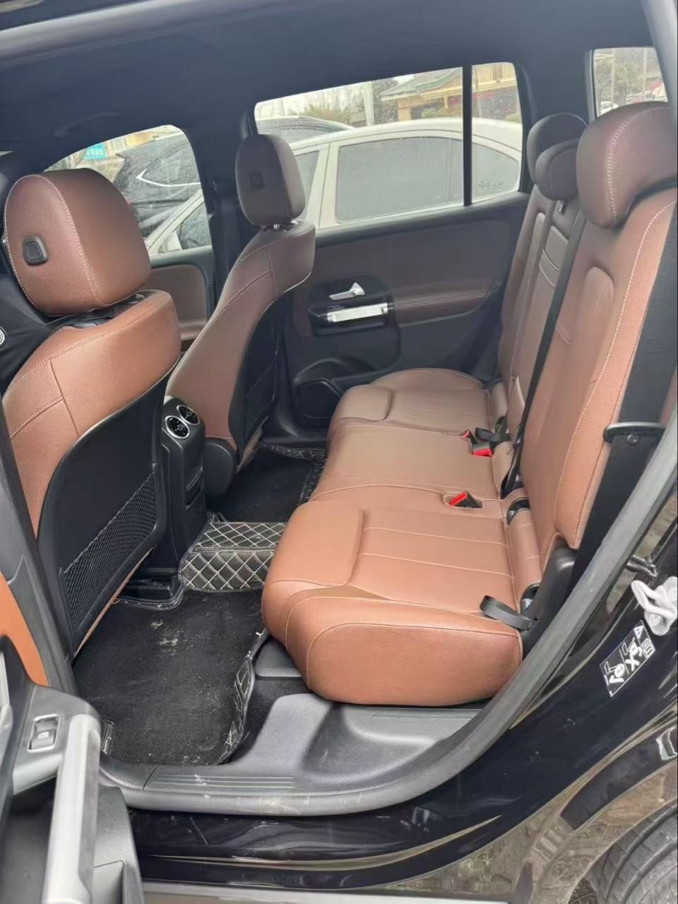Mercedes-Benz Mercedes-Benz GLB