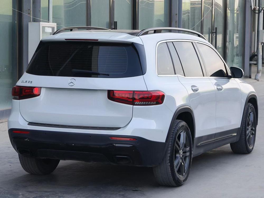 Mercedes-Benz Mercedes-Benz GLB