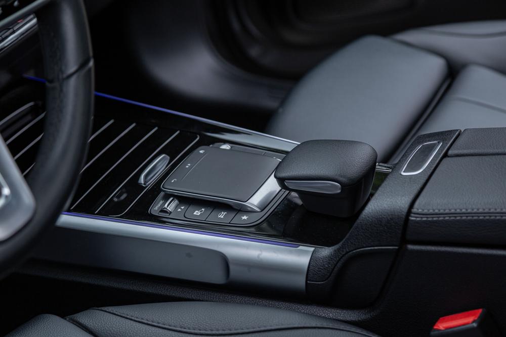 Mercedes-Benz Mercedes-Benz GLB