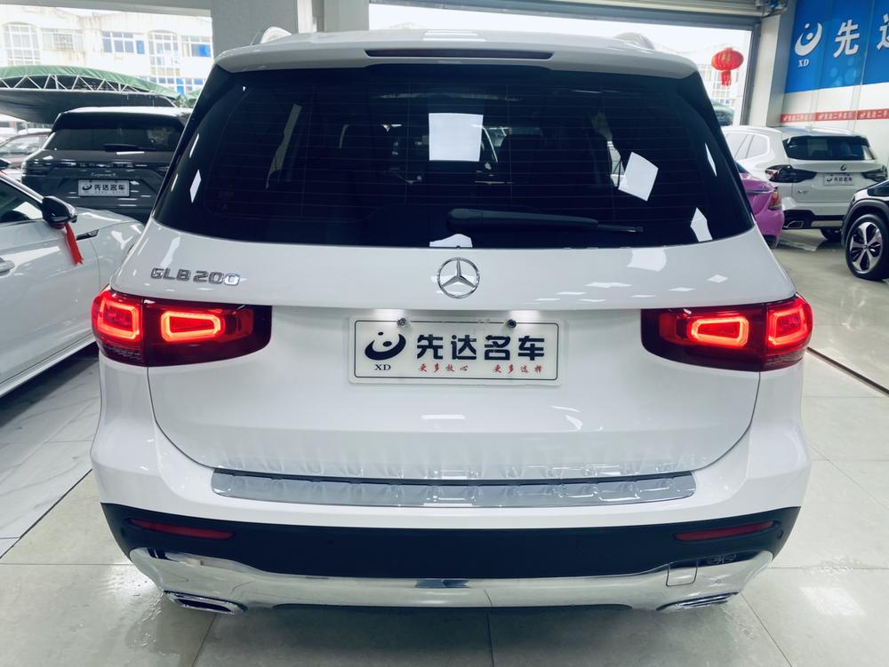 Mercedes-Benz Mercedes-Benz GLB