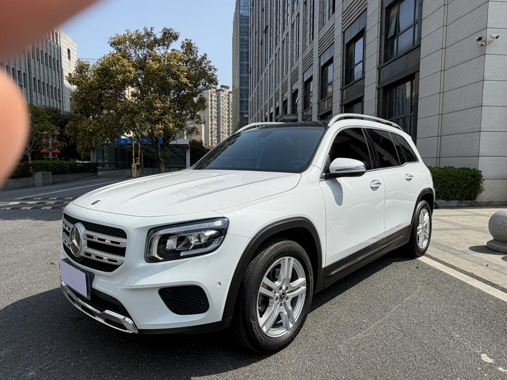 Mercedes-Benz Mercedes-Benz GLB