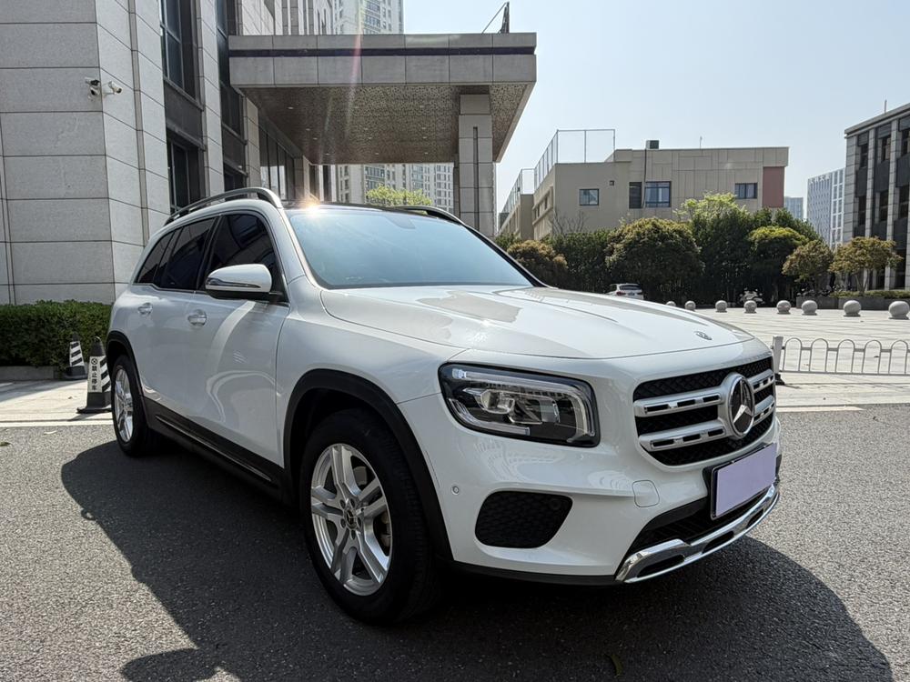 Mercedes-Benz Mercedes-Benz GLB