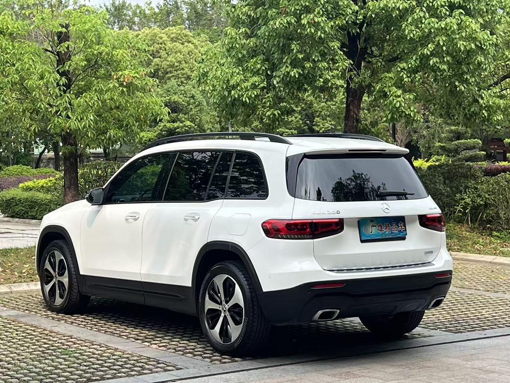 Mercedes-Benz Mercedes-Benz GLB