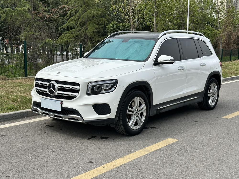 Mercedes-Benz Mercedes-Benz GLB