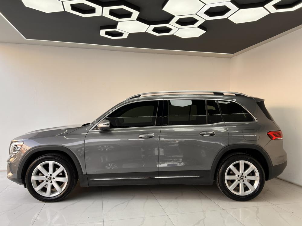 Mercedes-Benz Mercedes-Benz GLB
