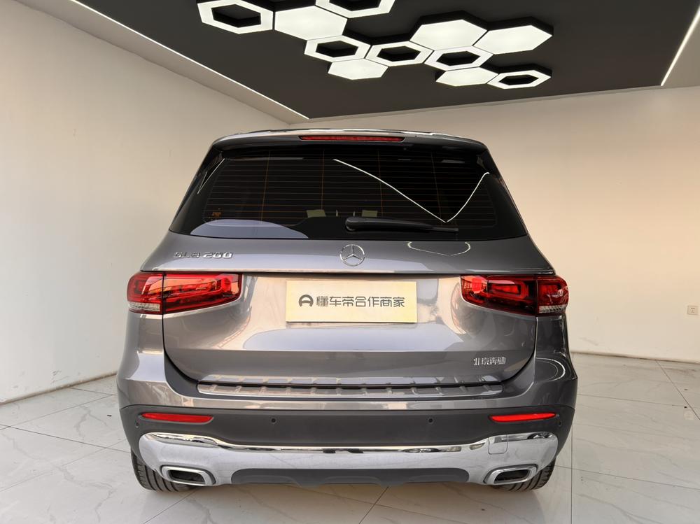 Mercedes-Benz Mercedes-Benz GLB