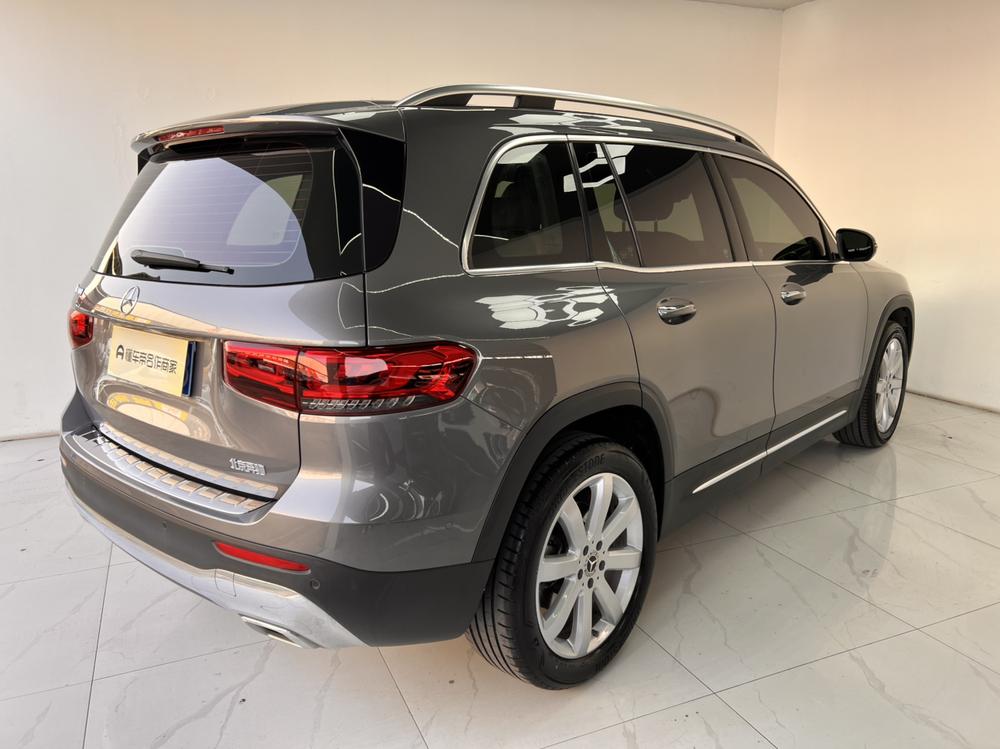 Mercedes-Benz Mercedes-Benz GLB