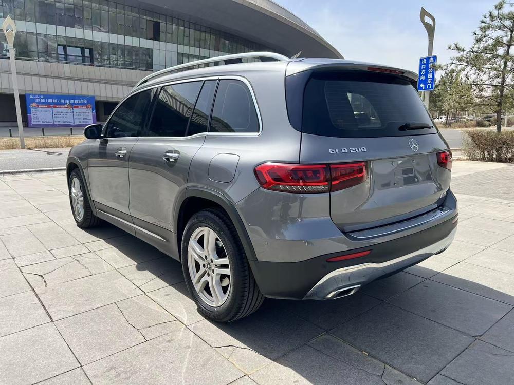 Mercedes-Benz Mercedes-Benz GLB