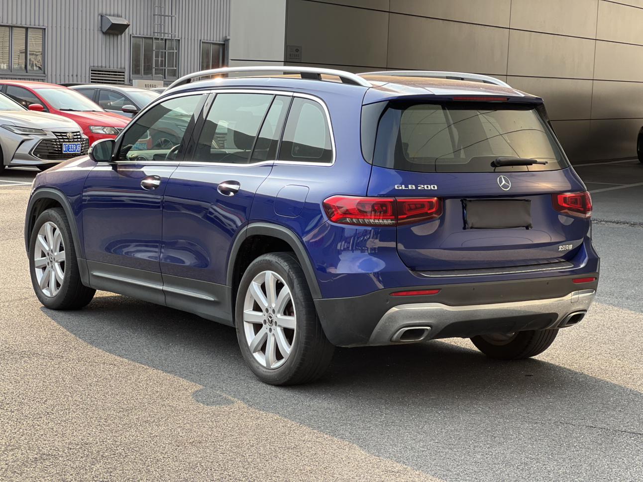 Mercedes-Benz Mercedes-Benz GLB