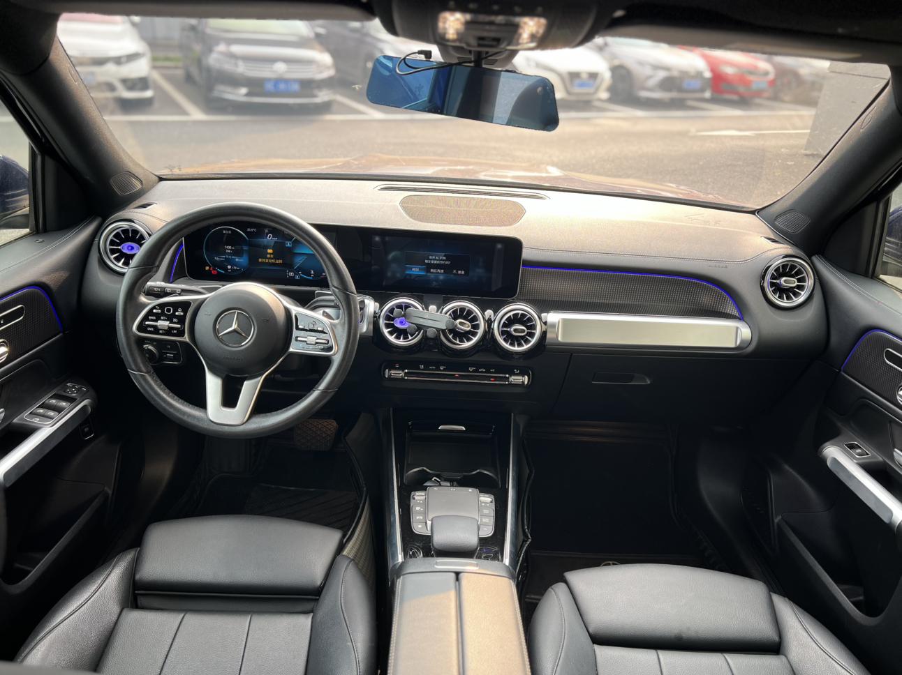 Mercedes-Benz Mercedes-Benz GLB