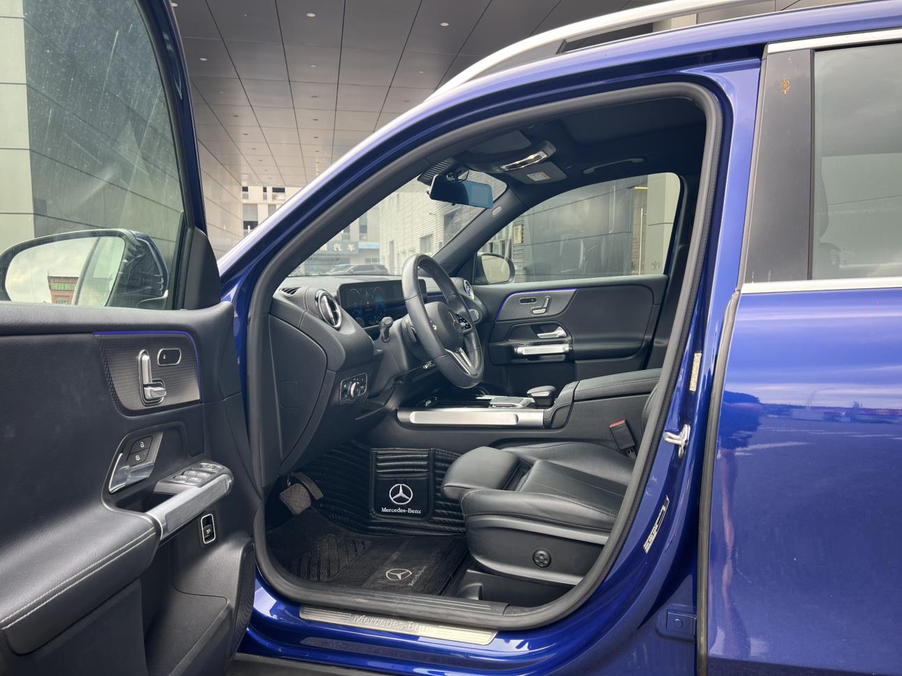 Mercedes-Benz Mercedes-Benz GLB