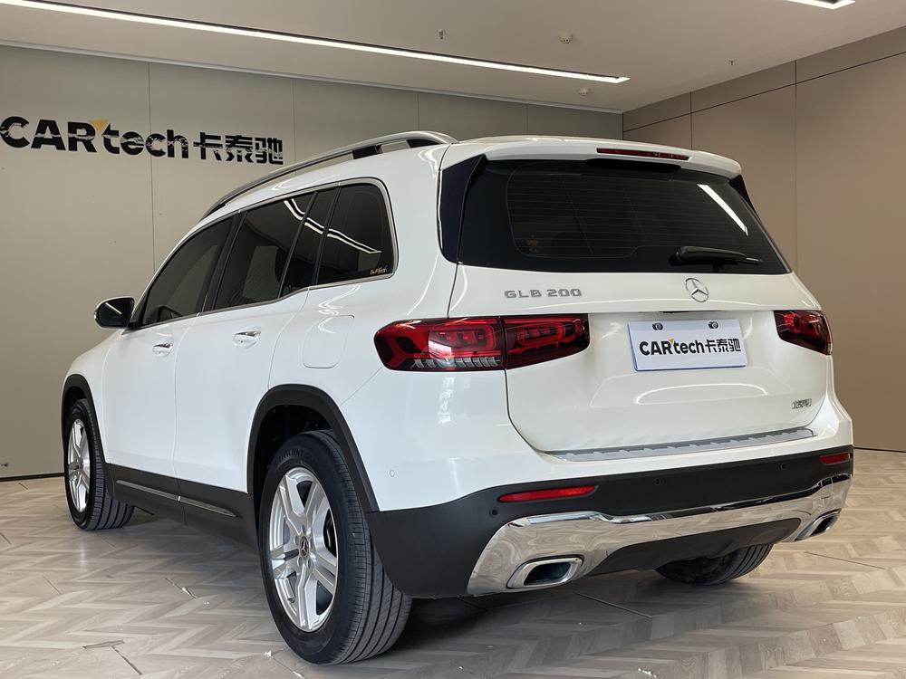 Mercedes-Benz Mercedes-Benz GLB