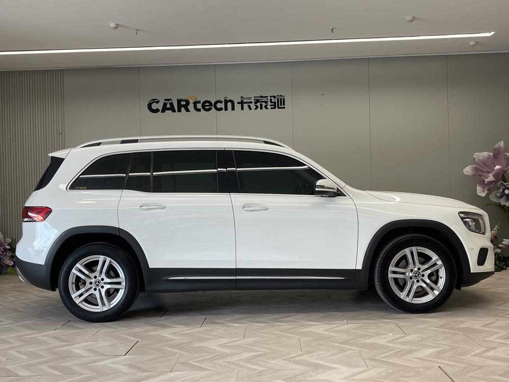 Mercedes-Benz Mercedes-Benz GLB
