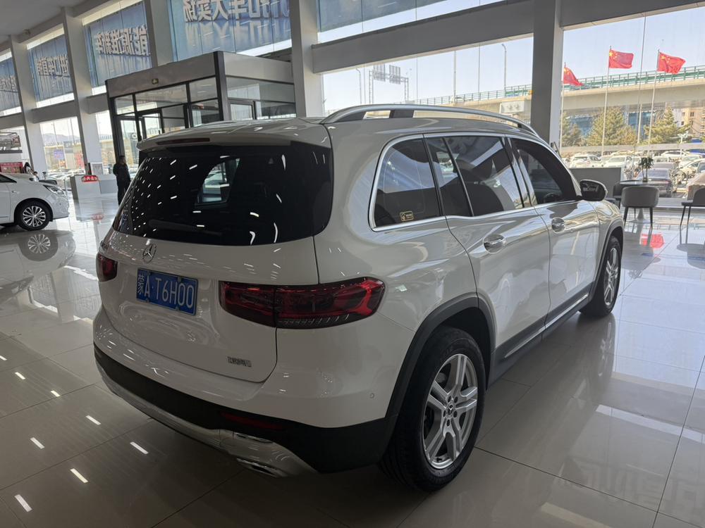 Mercedes-Benz Mercedes-Benz GLB