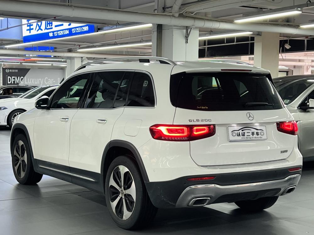 Mercedes-Benz Mercedes-Benz GLB