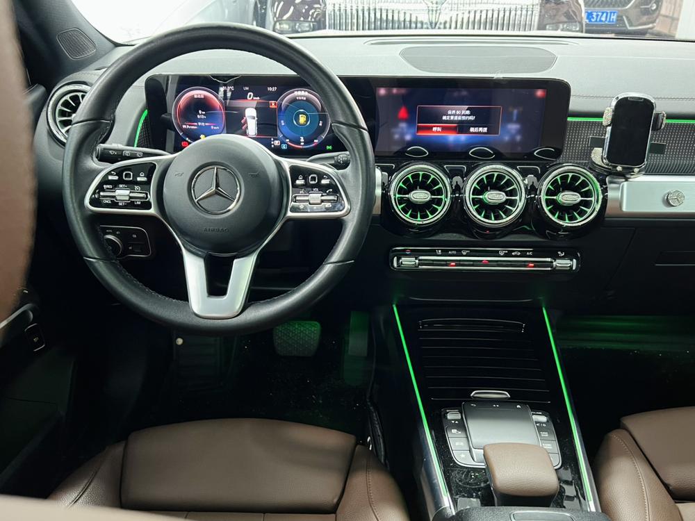 Mercedes-Benz Mercedes-Benz GLB