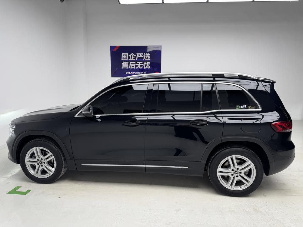 Mercedes-Benz Mercedes-Benz GLB