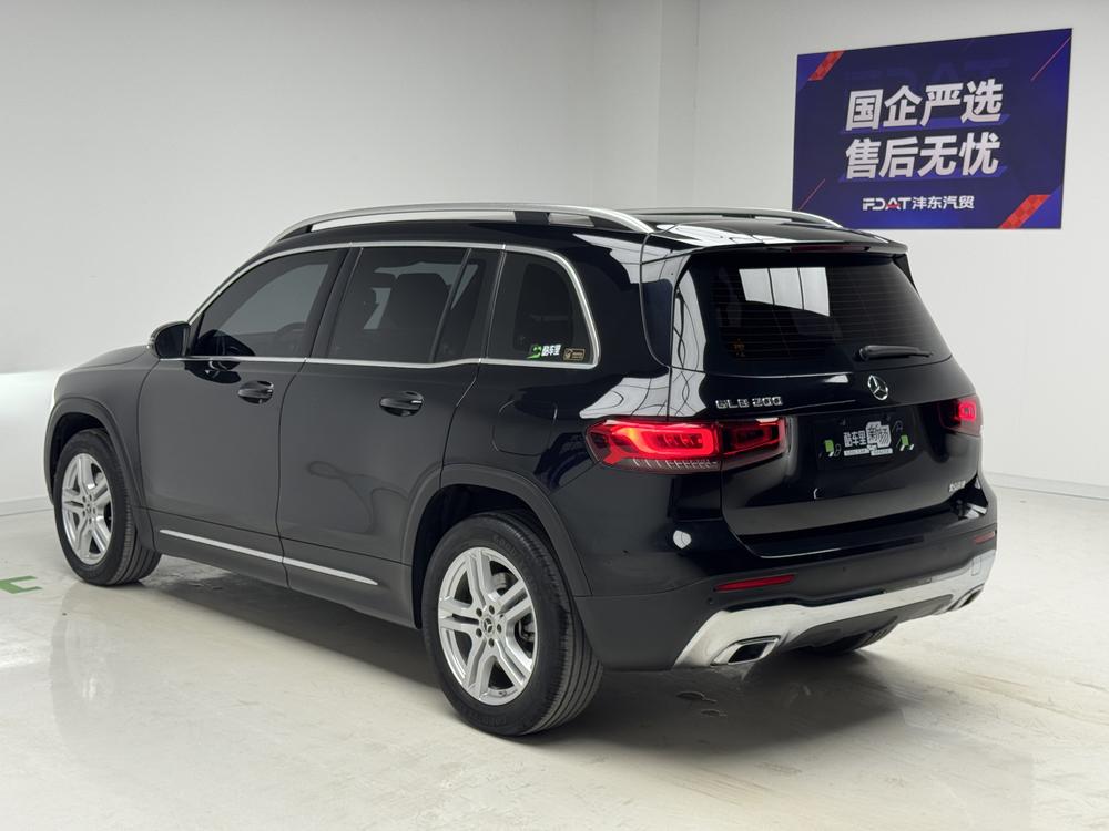 Mercedes-Benz Mercedes-Benz GLB