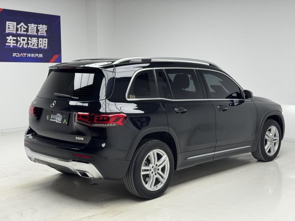 Mercedes-Benz Mercedes-Benz GLB