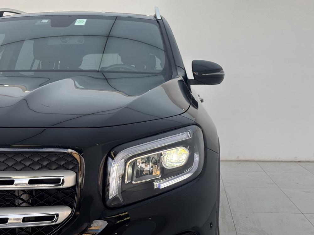 Mercedes-Benz Mercedes-Benz GLB