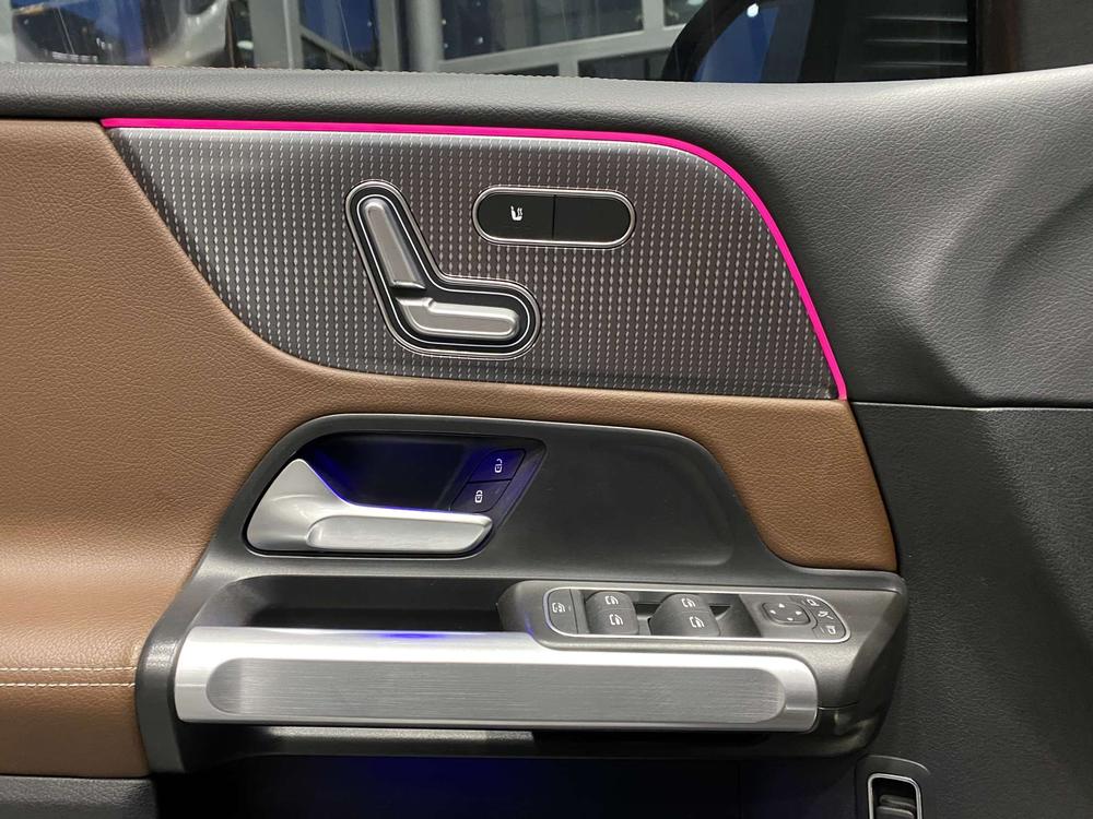 Mercedes-Benz Mercedes-Benz GLB
