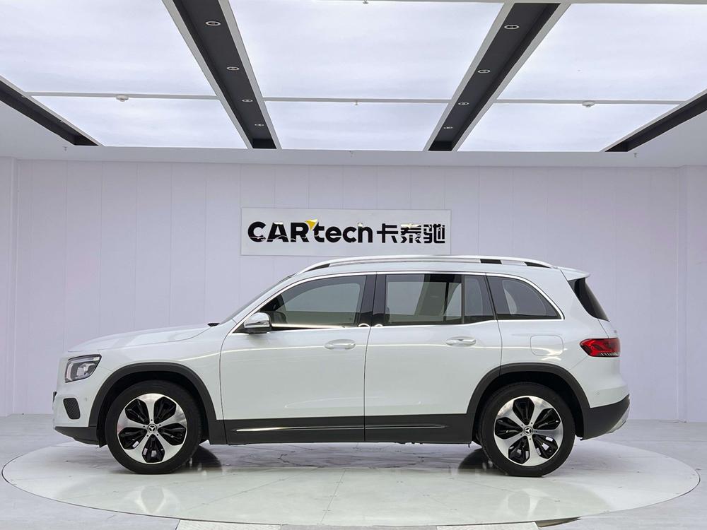 Mercedes-Benz Mercedes-Benz GLB