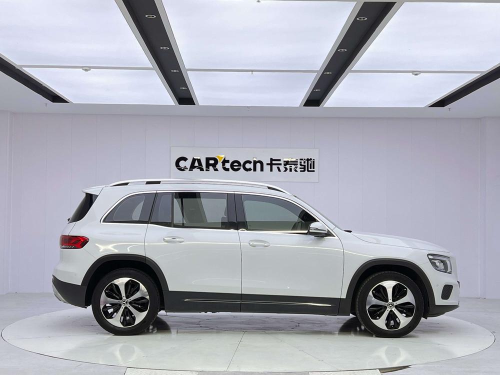 Mercedes-Benz Mercedes-Benz GLB