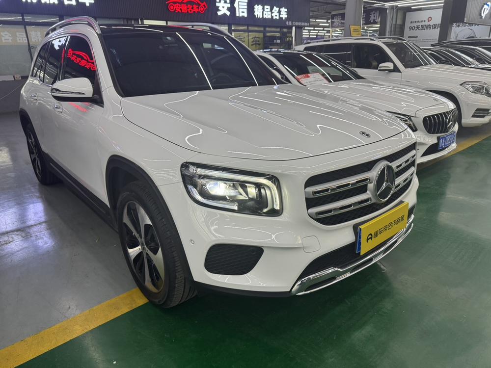 Mercedes-Benz Mercedes-Benz GLB