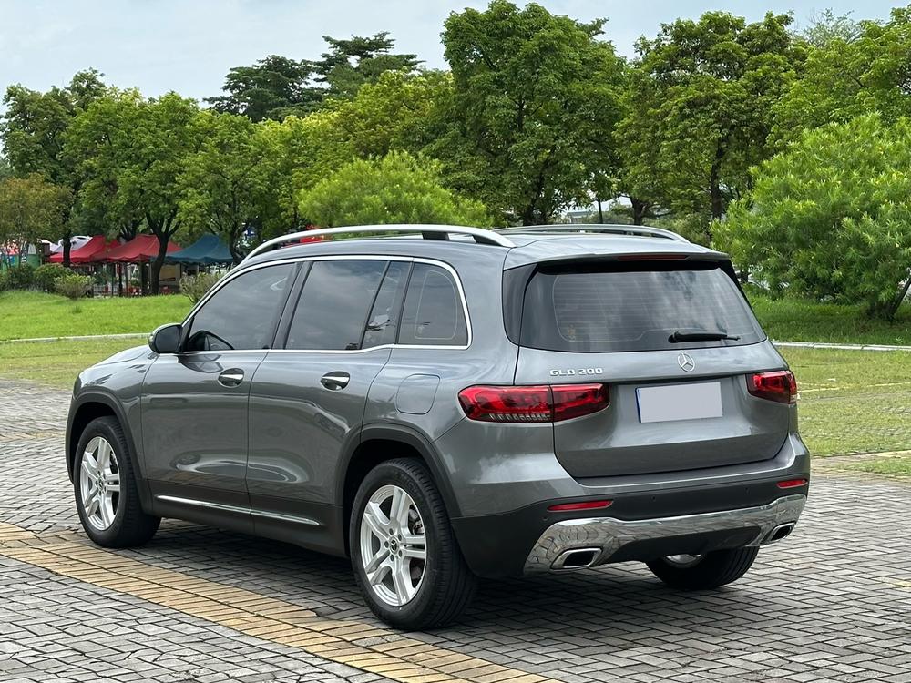 Mercedes-Benz Mercedes-Benz GLB
