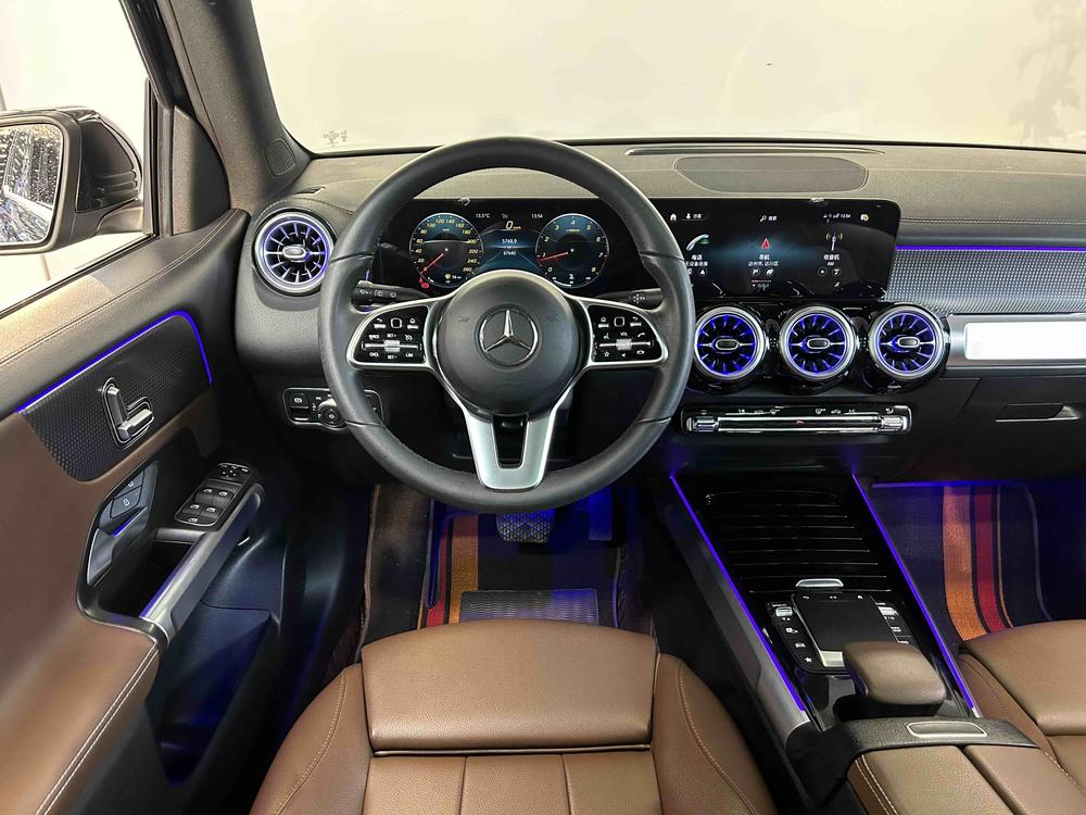 Mercedes-Benz Mercedes-Benz GLB